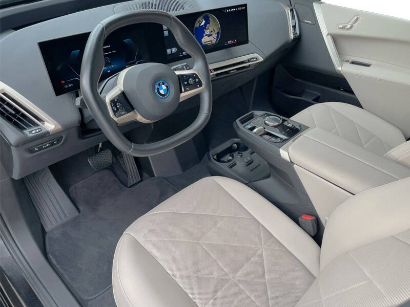BMW iX xDrive40 Comfort BMW iX xDrive40 Comfort